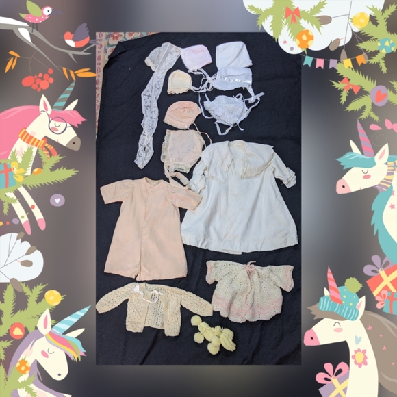 VINTAGE ANTIQUE BABY CLOTHING LOT - Picture 4 of 4